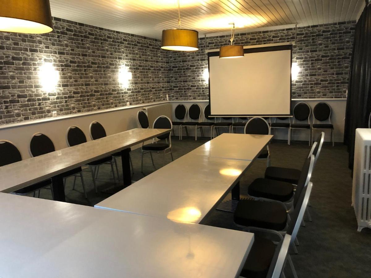 L' Annexe Beverl'inn Flers  Exteriör bild